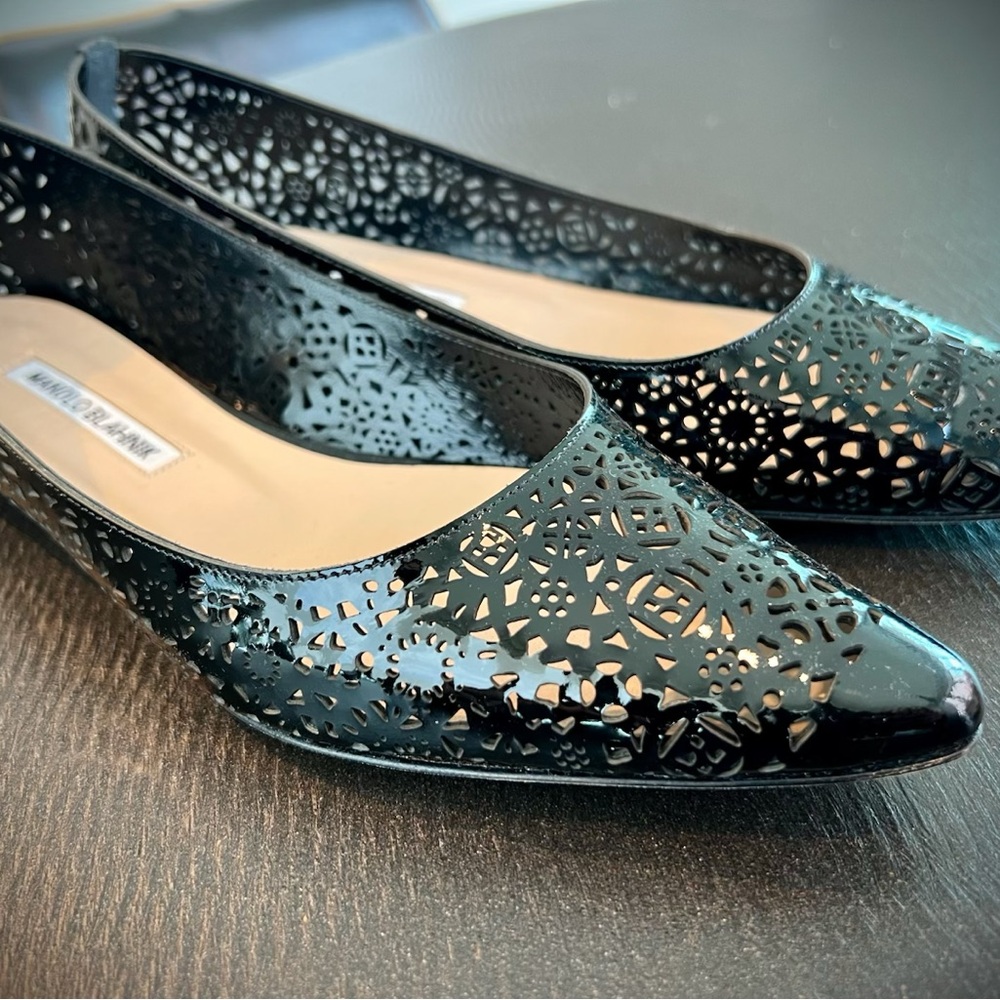 Manolo Blahnik Black Patent Leather Flats with Laser-Cut Design